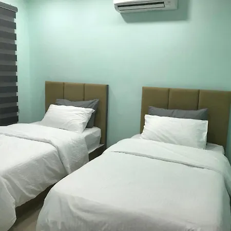 Homestay Stardow~星窗名宿~ Johor Bahru Exterior photo